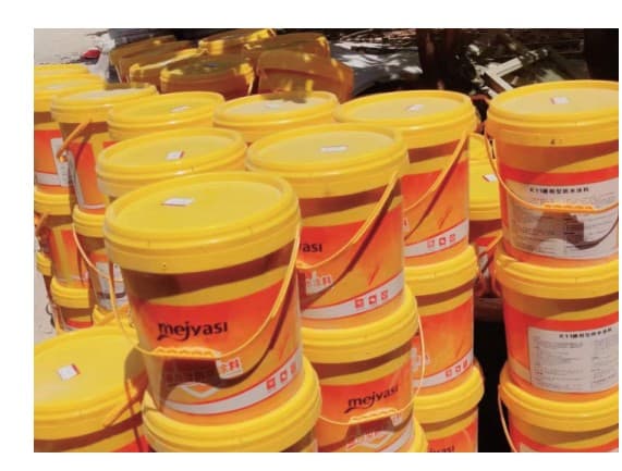 Tile Adhesive